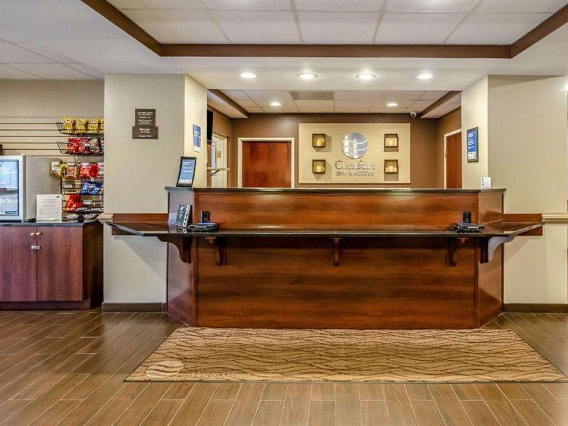 Comfort & I-81 Hotel 3*